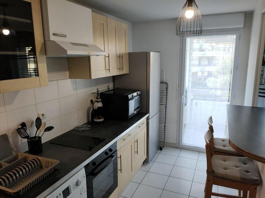 Spacieux Et Joli Appartement De 2 A 4 Personnes • Parking • Wifi Fenouillet  Экстерьер фото